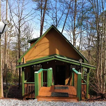 Mountain Cabin 2B Jacuzzi #10 Helen Luaran gambar