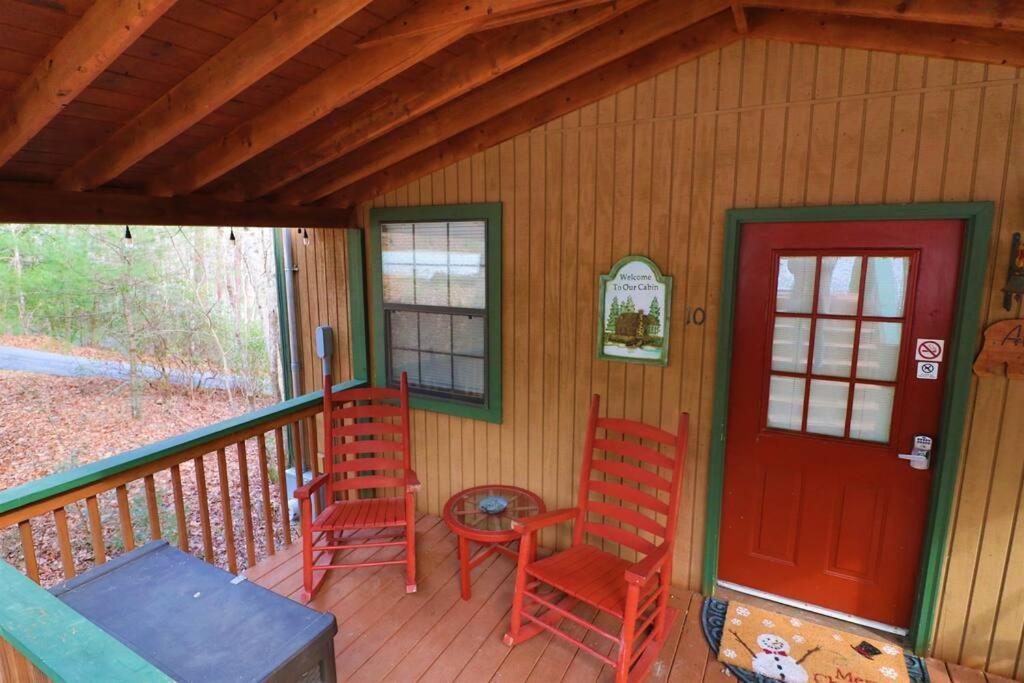 Mountain Cabin 2B Jacuzzi #10 Helen Luaran gambar