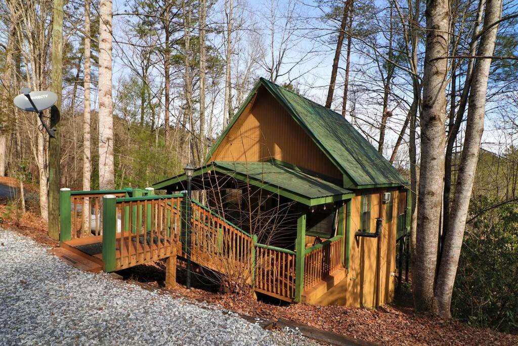Mountain Cabin 2B Jacuzzi #10 Helen Luaran gambar